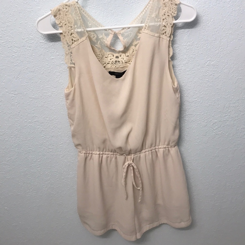 Forever 21 Romper Size Small Off White